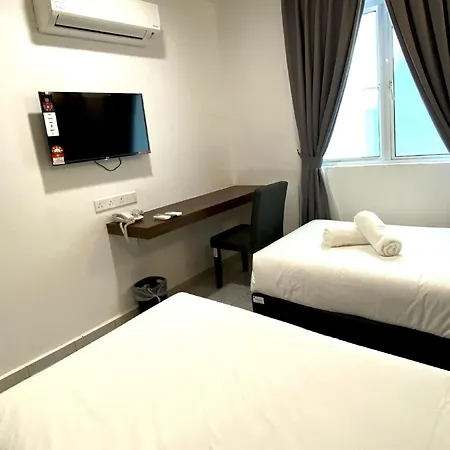 Capital O 90756 Cara Hulu Hotel Malacca Exterior photo